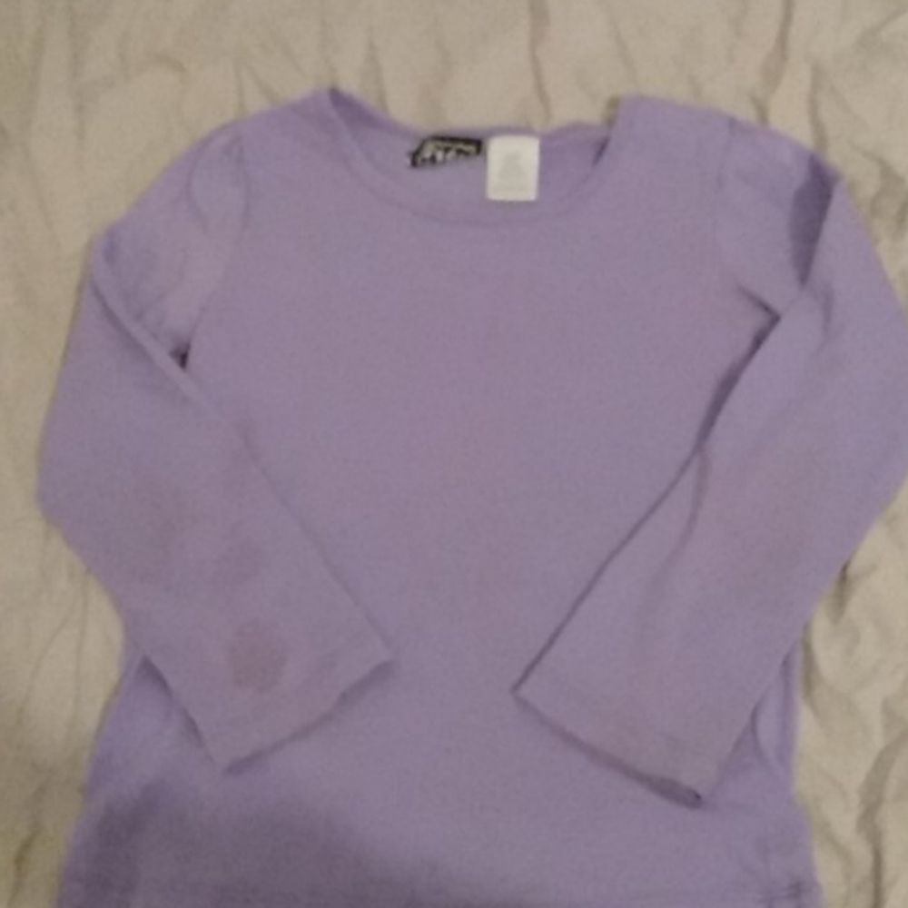 Long sleeve shirt lavender and black tights